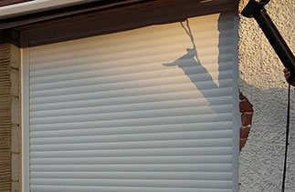 First class service and keen to explain everything ( there’s more to garage doors than you think! ) Delivered and installed on the agreed date and having researched several companies offering a similar supply and install service, Right Choice were very competitively priced. Paul Shields Hampton, Surrey.